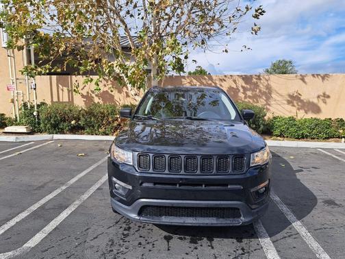 2018 Jeep Compass Sport