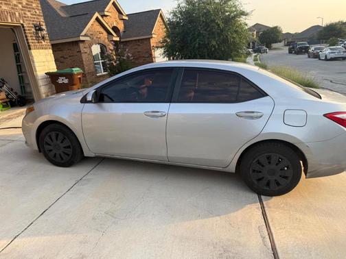 Silver 2016 Toyota Corolla LE