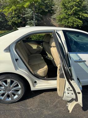 White 2012 Lincoln MKZ Hybrid Base