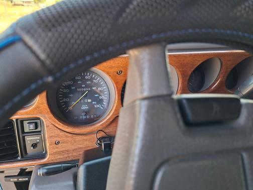 Blue 1996 Dodge Ram Wagon B2500