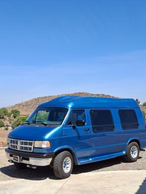 Blue 1996 Dodge Ram Wagon B2500