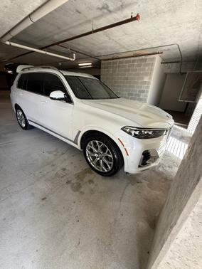 2022 BMW X7 xDrive40i