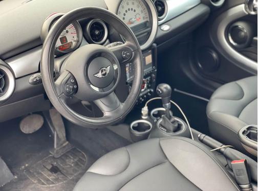 2011 MINI Cooper Base