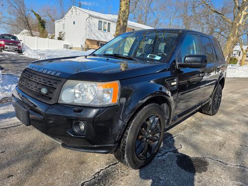 2011 Land Rover LR2 Base