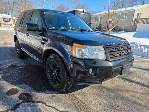 2011 Land Rover LR2 Base