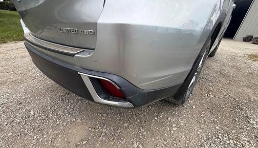 Silver 2019 Toyota Highlander Limited Platinum