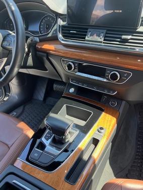 Black 2021 Audi Q5 45 Premium