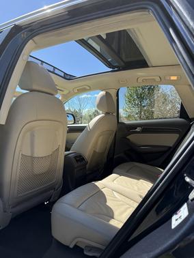 Blue 2016 Audi Q5 2.0T Premium