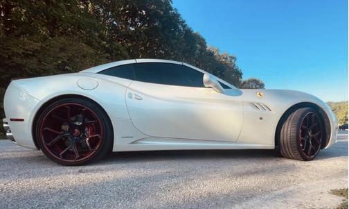 2011 Ferrari California Base