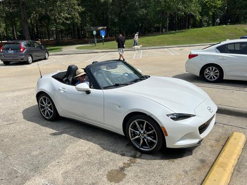 2022 Mazda MX-5 Miata Grand Touring