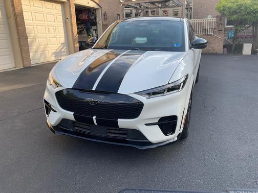 White 2022 Ford Mustang Mach-E GT