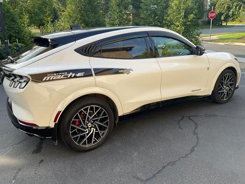 White 2022 Ford Mustang Mach-E GT