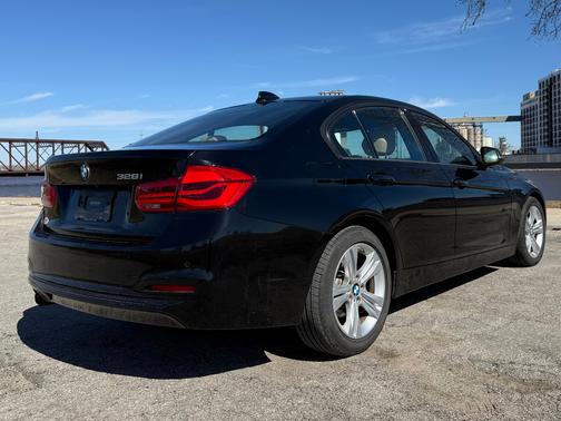 2016 BMW 328 i