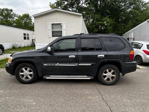 2003 GMC Envoy SLE