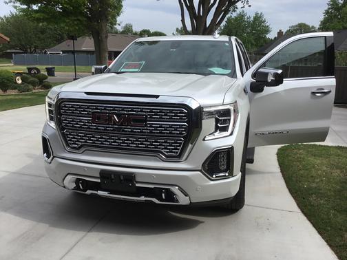 White 2022 GMC Sierra 1500 Limited Denali