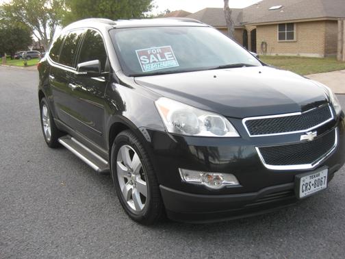 2011 Chevrolet Traverse LT