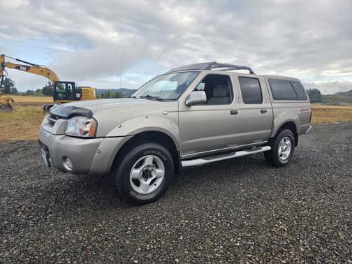 2001 Nissan Frontier SE Crew Cab