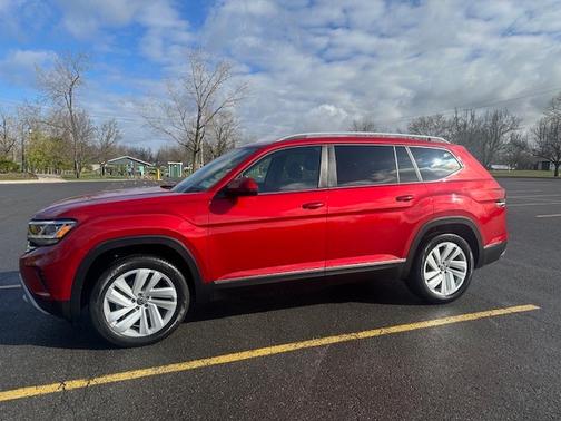 Red 2021 Volkswagen Atlas 3.6L SEL