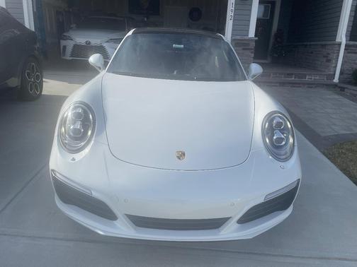 White 2017 Porsche 911 911 Carrera
