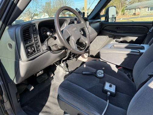 2006 GMC Sierra 2500 SLE H/D