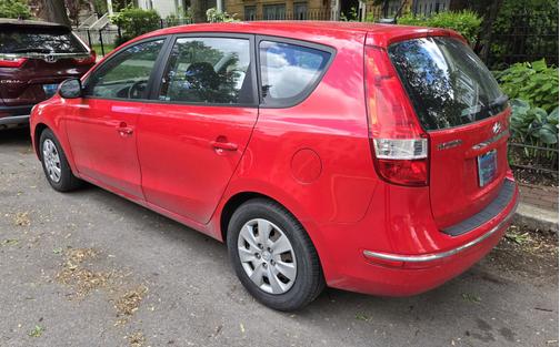 2012 Hyundai Elantra Touring GLS