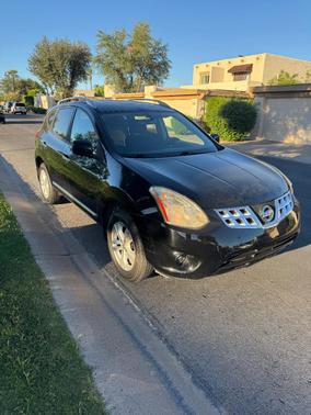 Black 2012 Nissan Rogue SV