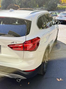 White 2018 BMW X1 xDrive28i