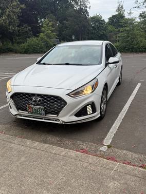 White 2018 Hyundai SONATA SEL+