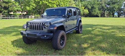 Gray 2020 Jeep Wrangler Unlimited Sport