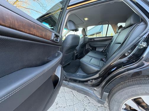 2016 Subaru Outback 3.6R Limited