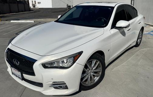 White 2014 INFINITI Q50 Premium