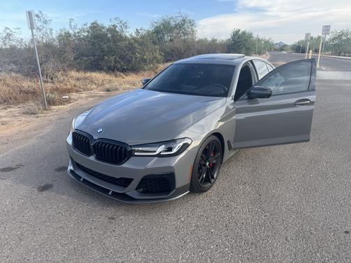 Gray 2021 BMW M550 i xDrive
