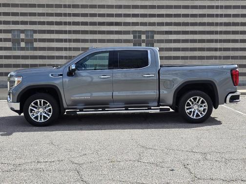 Gray 2021 GMC Sierra 1500 SLT