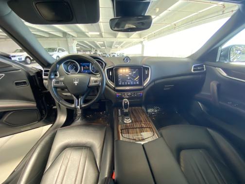 2017 Maserati Ghibli Base