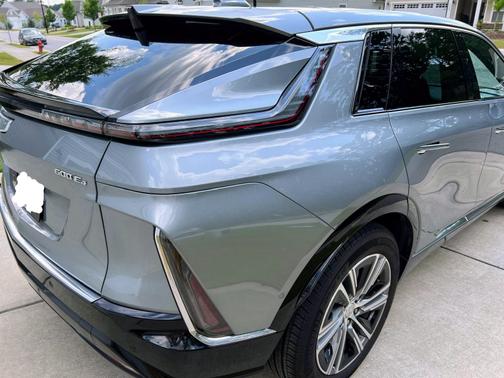 2024 Cadillac LYRIQ Luxury