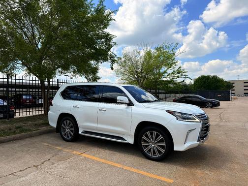White 2017 Lexus LX 570 Base