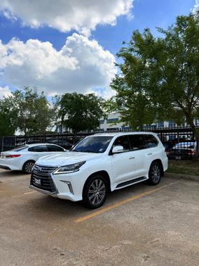 White 2017 Lexus LX 570 Base