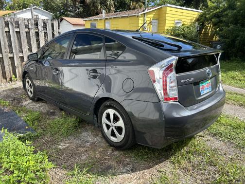 2015 Toyota Prius Three