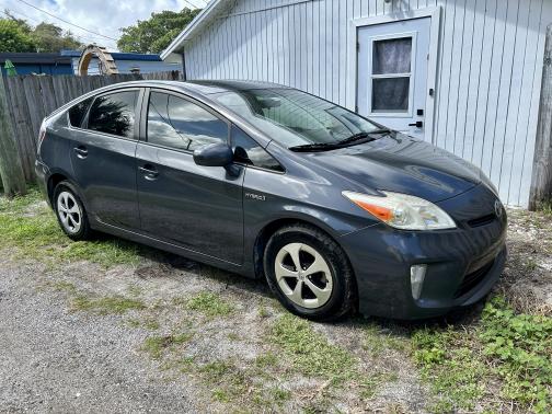 2015 Toyota Prius Three