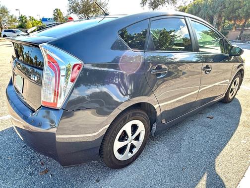 2015 Toyota Prius Three