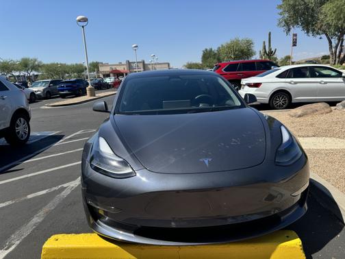 2023 Tesla Model 3 Base