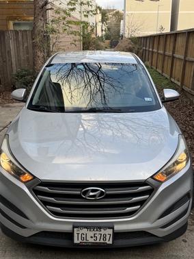 2018 Hyundai TUCSON SE
