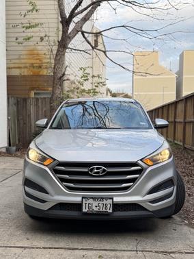 2018 Hyundai TUCSON SE