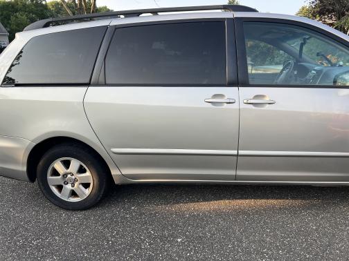 2007 Toyota Sienna LE