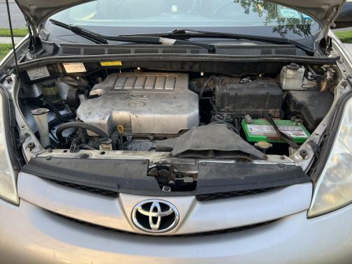 2007 Toyota Sienna LE