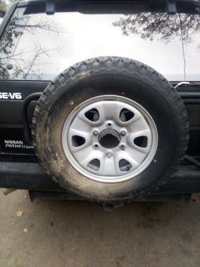 1995 Nissan Pathfinder XE-V6 4WD