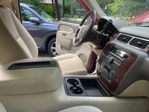 2010 Chevrolet Suburban 2500 LS