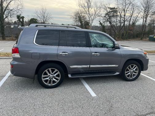 2014 Lexus LX 570 Base