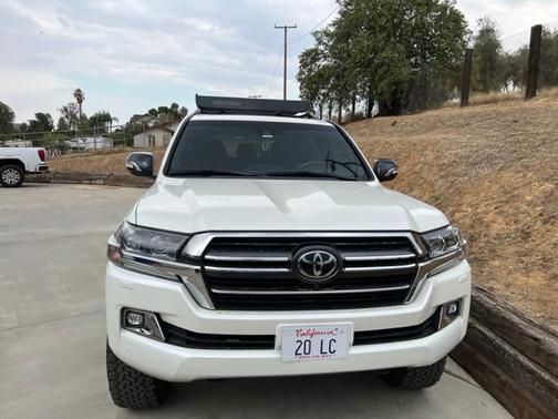 Photo 1 of 3 of 2020 Toyota Land Cruiser Heritage Edition
