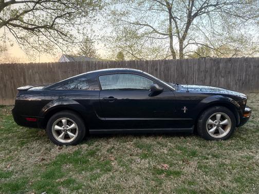 2007 Ford Mustang Premium